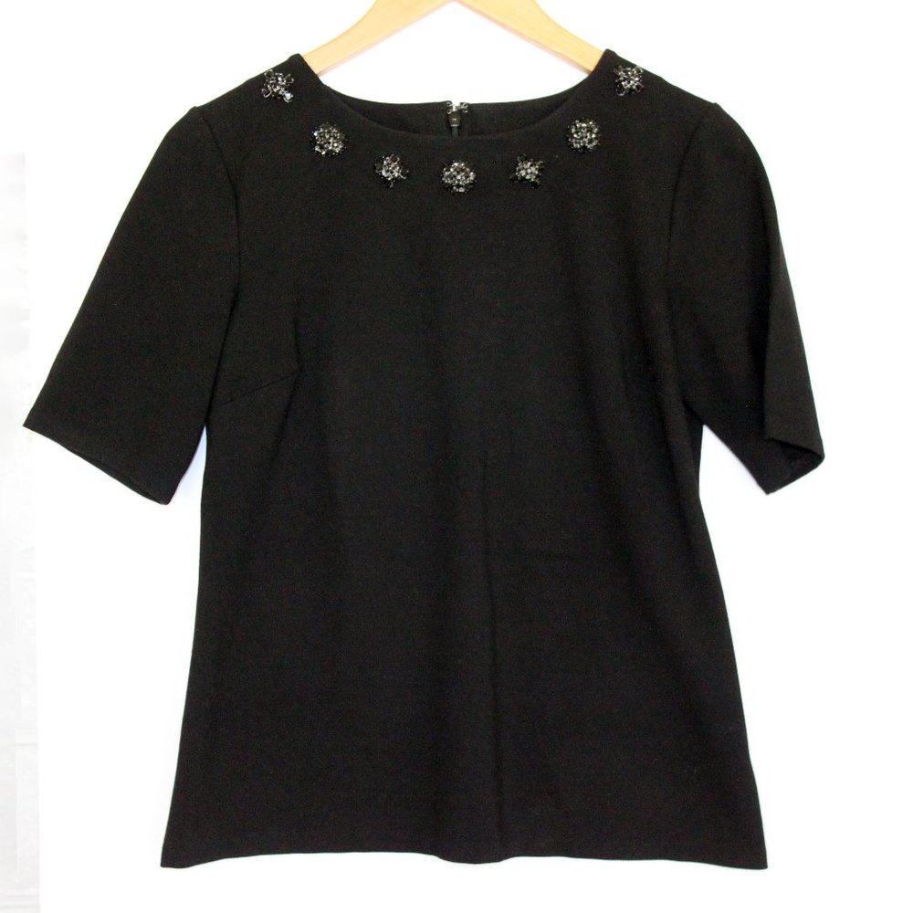 1/2 PRICE MARKDOWN!  Talbots Knit Top w/Jewel Neckline Size S